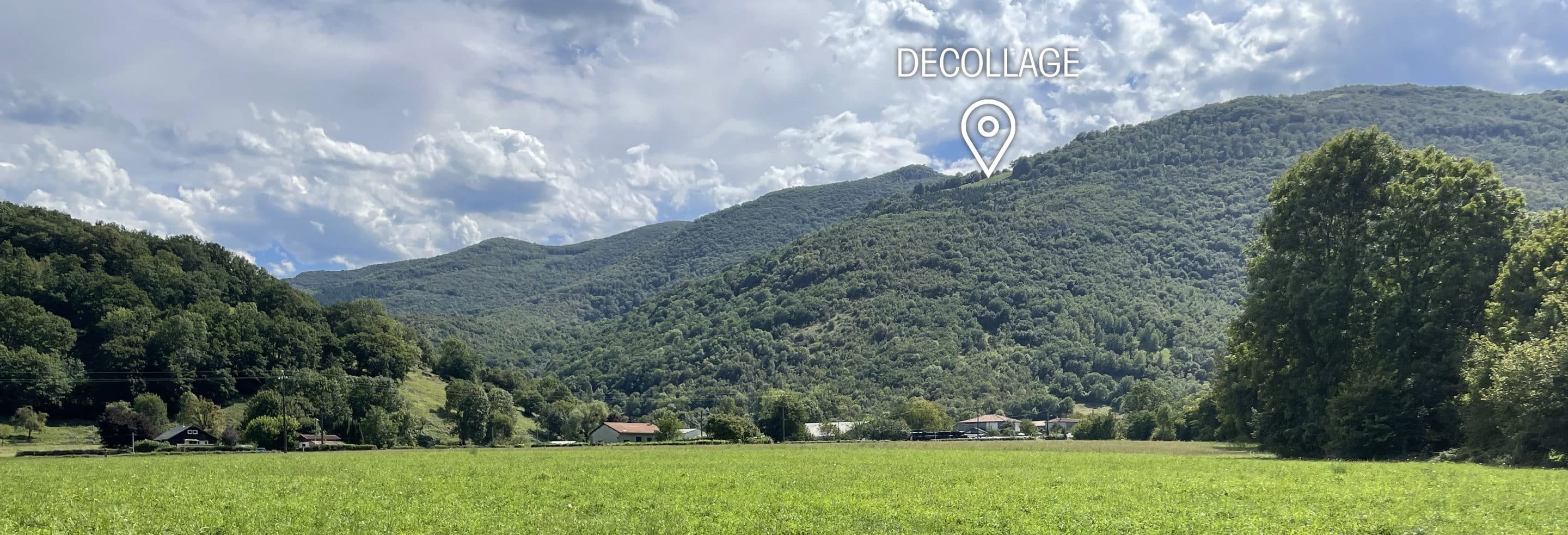 Décollage du site de parapente de Cazavet Cazeaux en Ariège
