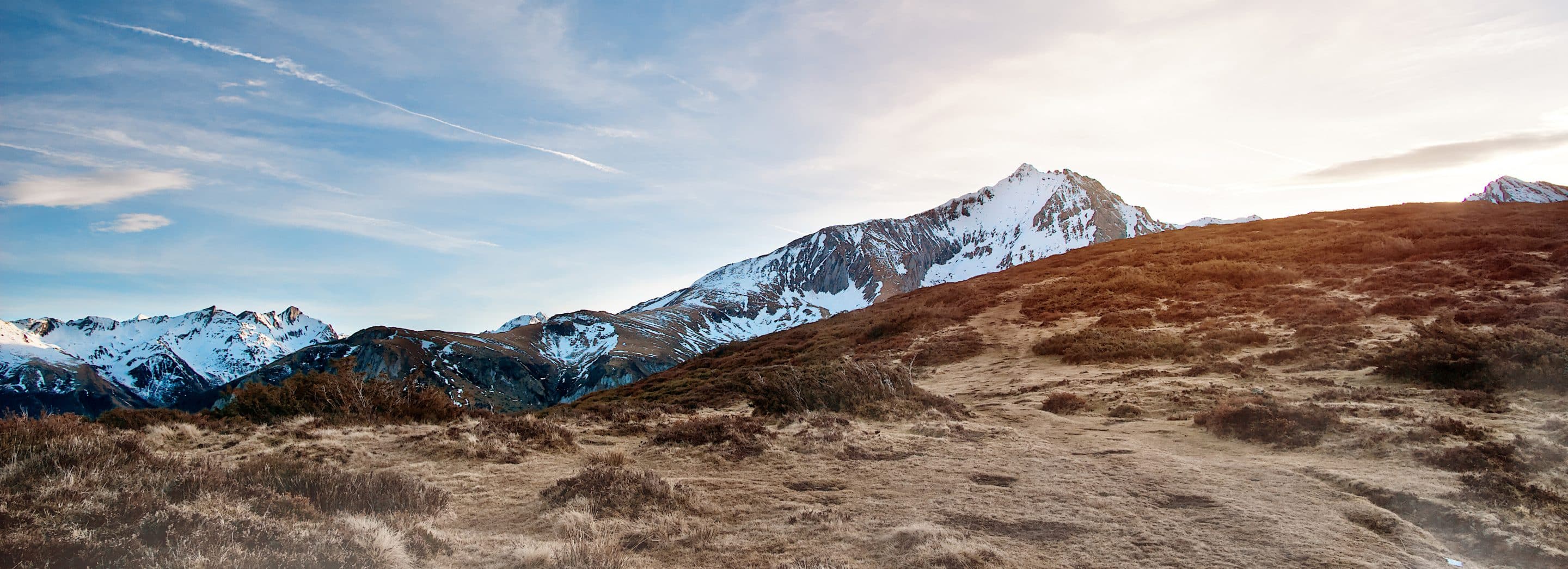 remplir les champs de cette image de parapente a val louron hautes pyrenees